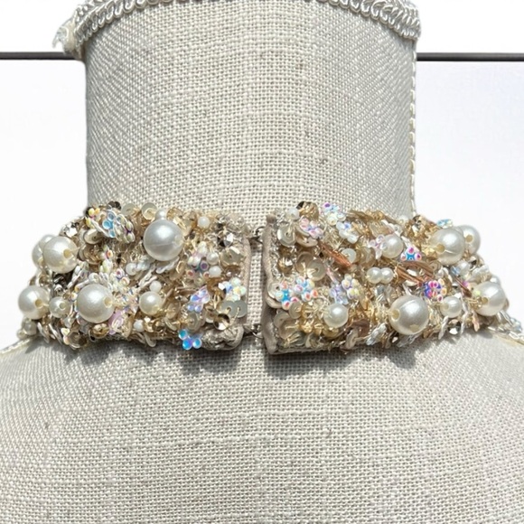 🌻NEW w.tags Adrianna Papell Beaded Halter Party Dress Size 6 | $275 Retail - Picture 9 of 16